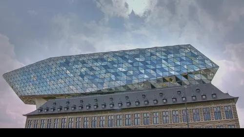 Au-dessus, au-dessous E01 Un développement durable pour les villes