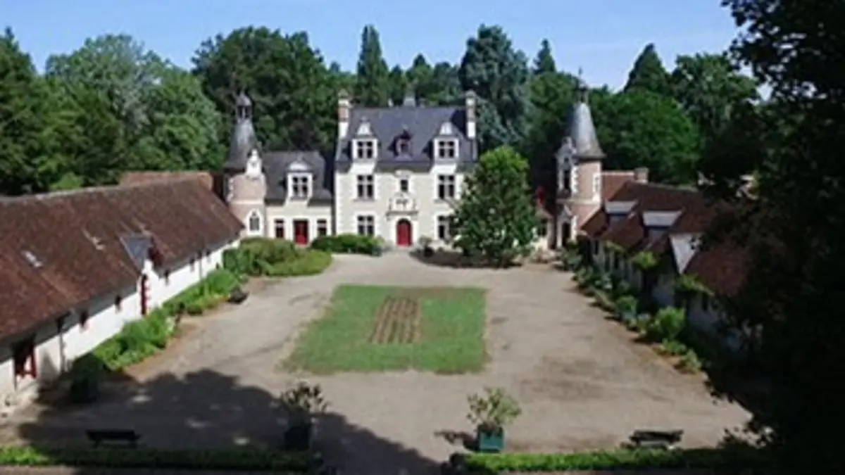 Au fil de la Loire, petit château deviendra grand