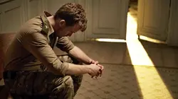 Au nom du père S01E03 Trois choses ne peuvent être longtemps cachées...