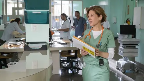 Au secours de Béatrice S04E11 Une famille, point !