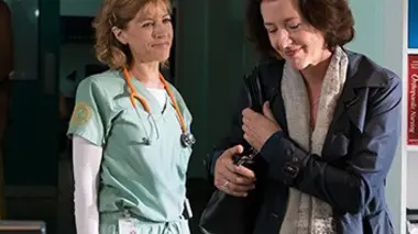 Au secours de Béatrice S02E19 Guerre et paix