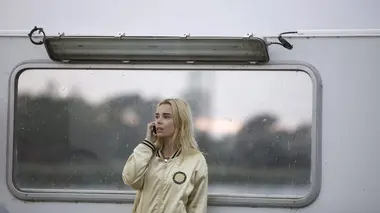 Aurore S01E03 Requiem