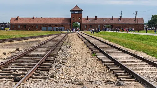 Auschwitz : en mémoire des champions