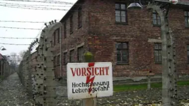 Auschwitz : l'album de l'horreur
