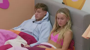 Aussie Shore S01E10 Départ en fanfare