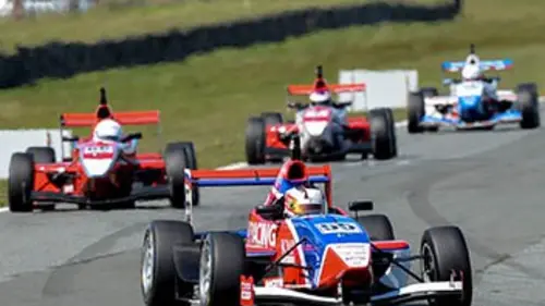5e manche Automobilisme NZ Toyota Racing Series 2016