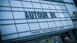 Autour de