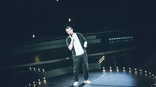 Autour de Kevin Razy