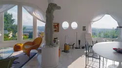 Autour de la maison  Vivre et construire sous terre