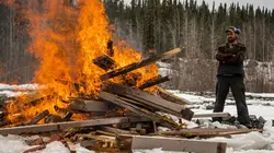 Aux frontières de l'Alaska S04E08 Un vent de changement