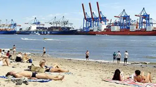 Aux portes de la mer S01E05 Hambourg