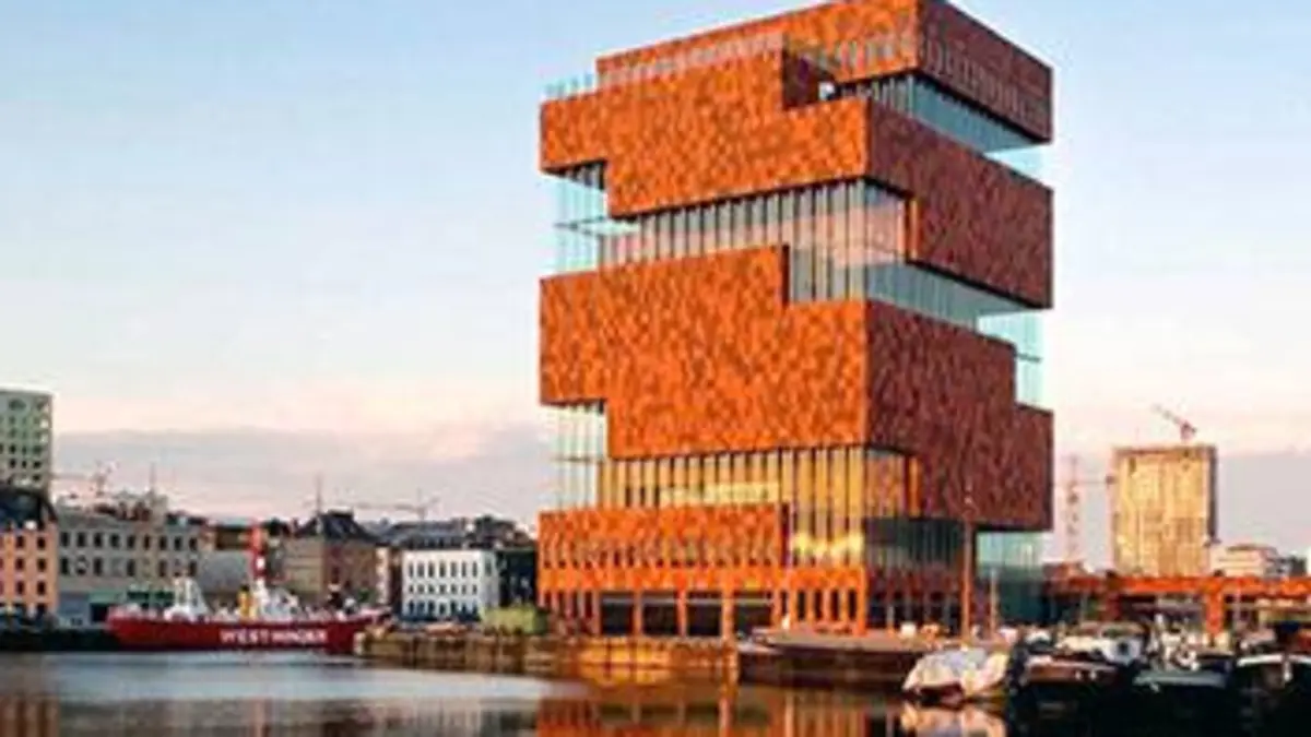 Aventure au musée S02E02 Le MAS à Anvers