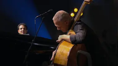 Avishai Cohen et Makoto Ozone : The Amity Duet à la Philharmonie de Paris