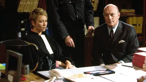 Avocats et associés S05E02 Bug Plug