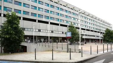 Baby boom S07E02 Villeneuve-Saint-Georges