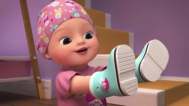 Jouons dehors avec Emma et Carla