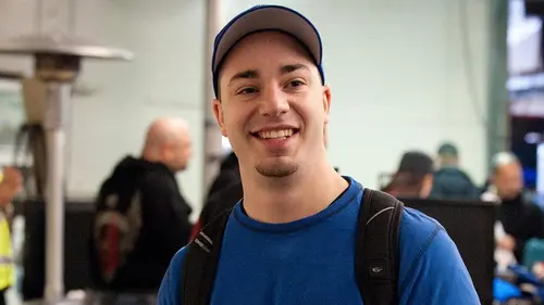 Baggage Battles Intrigue en Californie