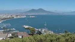 Baie de Naples, la colère des volcans