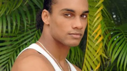 Baie des flamboyants S02E89 Mises au point