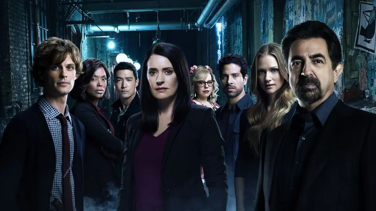 Esprits criminels S12E06 Perdus dans la nuit (Série) où regarder TV