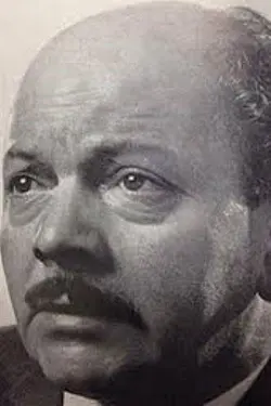 Photo Bartlett Mullins