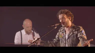 Basique, le concert Claudio Capéo