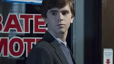 Bates Motel S05E04 L'esquive