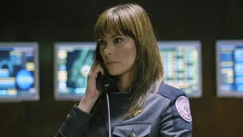 Battlestar Galactica S02E10 Pegasus