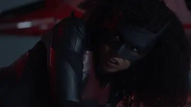 Batwoman S02E05 Entrailles sur toile