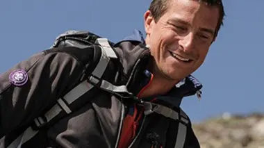 Bear Grylls : VIP vs. Wild S02E06 James Marsden