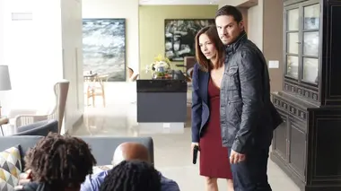 Deux voiliers dans la nuit