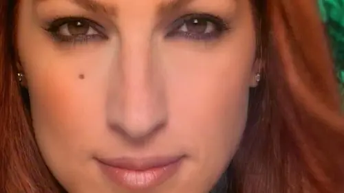 Behind the Music Gloria Estefan