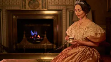 Belgravia S01E01 Le bal avant la bataille