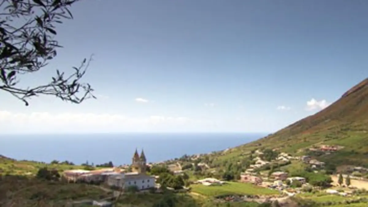 Bell'Italia E02 Les îles Eoliennes