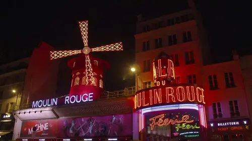 Belles au Moulin Rouge