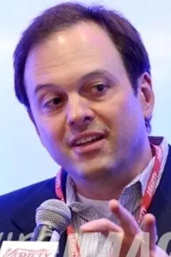 Photo Bennett Schneir