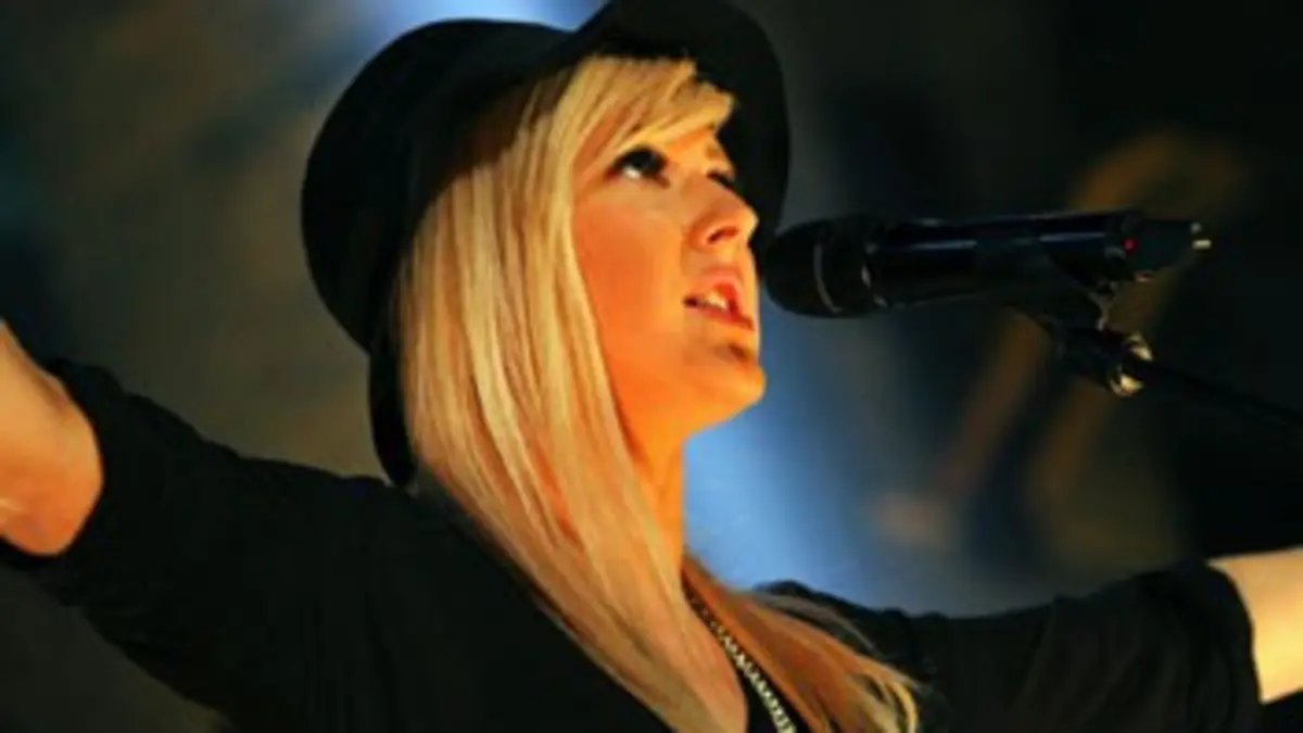 Berlin Live Ellie Goulding, Moneybrother, King Charles