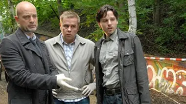 Berlin, section criminelle S02E06 Le club des caresses