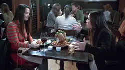 Better Things S03E01 Chicago