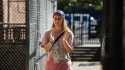 Betty S02E04 L'église du skate