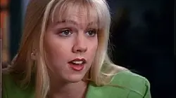 Beverly Hills S02E10 C'est dur d'être une mère