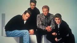 Beverly Hills S02E24 Les puits et le pendule en streaming