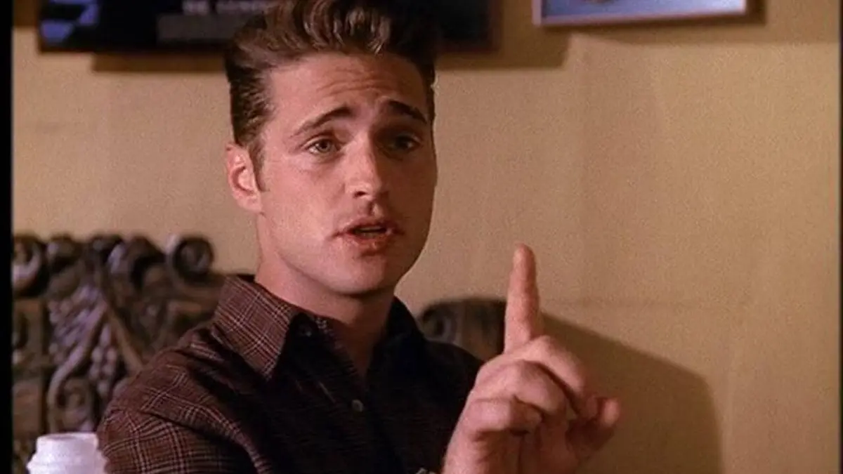 Beverly Hills S07E09 Remords