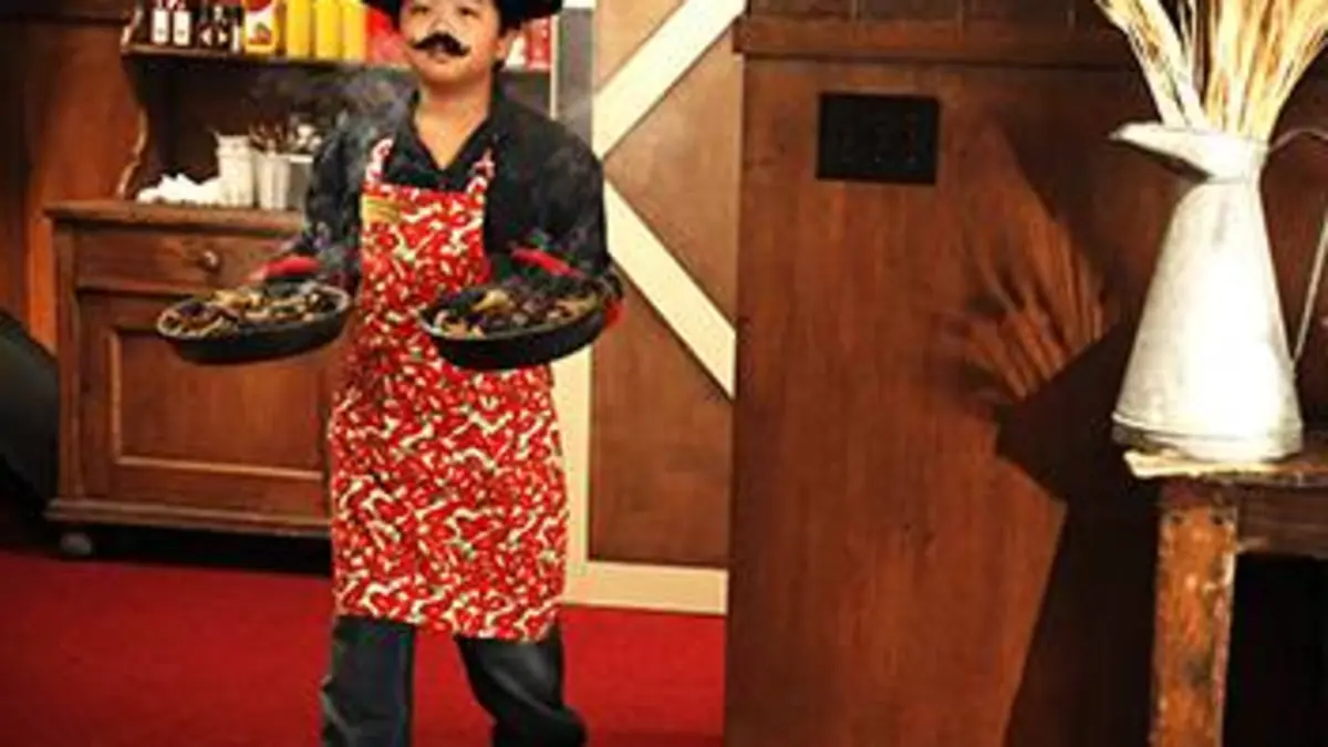 Bienvenue chez les Huang S01E06 Maître Fajitas