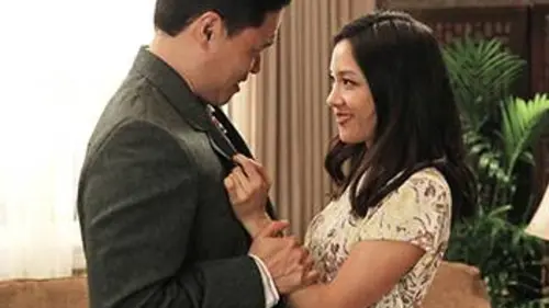 Bienvenue chez les Huang S02E06 Good Morning Orlando