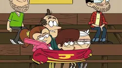 Bienvenue chez les Loud S04E21 Un terrain glissant / Faire du tri