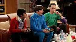 Big Bang Theory  S02E19 La Juxtaposition de la prostituée morte