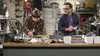 Rajesh Koothrappali dans Big Bang Theory S09E19 Un fil à souder à la patte (2016)