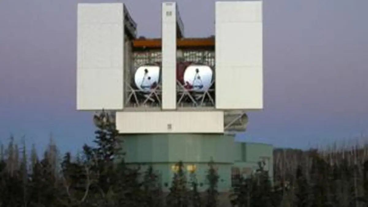 Big, Bigger, Biggest S02E10 Le grand télescope binoculaire LBT