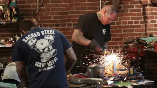 Bike Brothers S01E01 Pièce unique